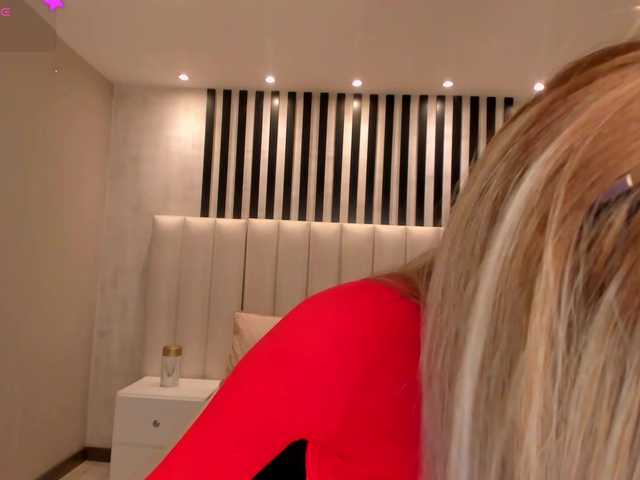 SophieLafont live cam on BongaCams