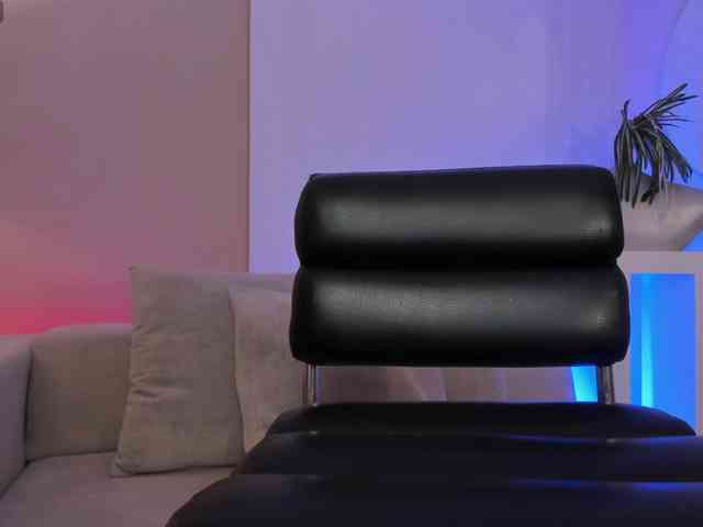SophieLafont Live Webcam on BongaCams