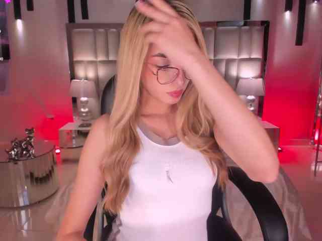 Modelo: SophieLafont