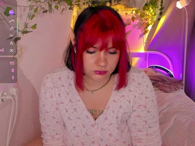 TinaColada live webcam show