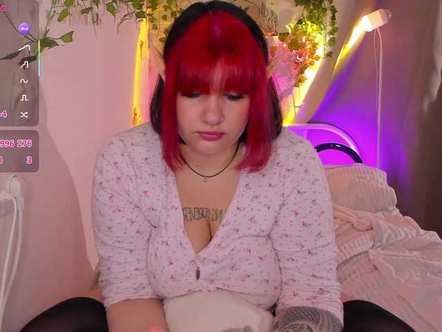 TinaColada live webcam show