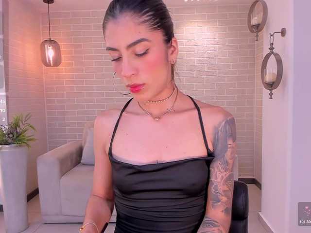 ArianaCastillo live cam on BongaCams