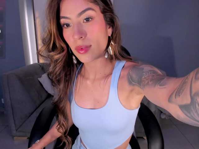 ArianaCastillo live cam on BongaCams