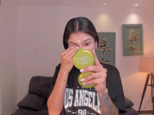 ArianaCastillo live webcam show