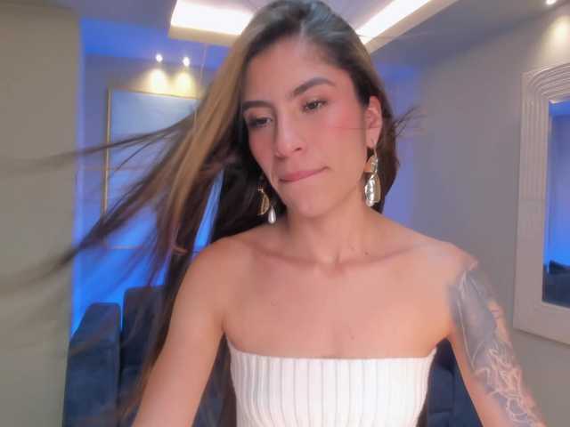 ArianaCastillo live cam on BongaCams