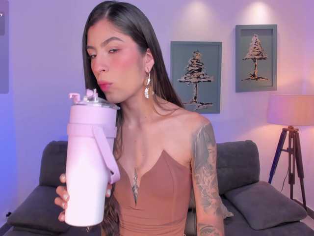 ArianaCastillo live cam on BongaCams