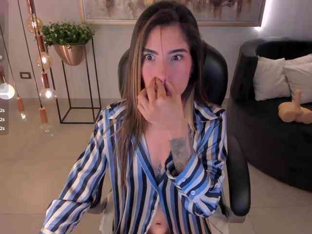 ArianaCastillo webcam