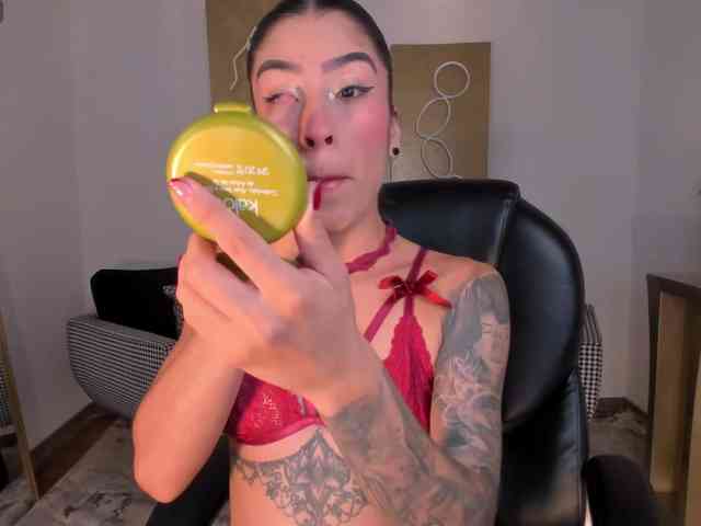 ArianaCastillo webcam