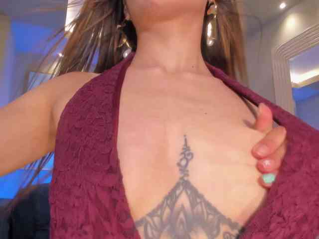 ArianaCastillo webcam