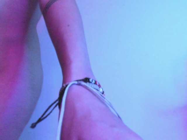 ronnetemiller live cam on BongaCams
