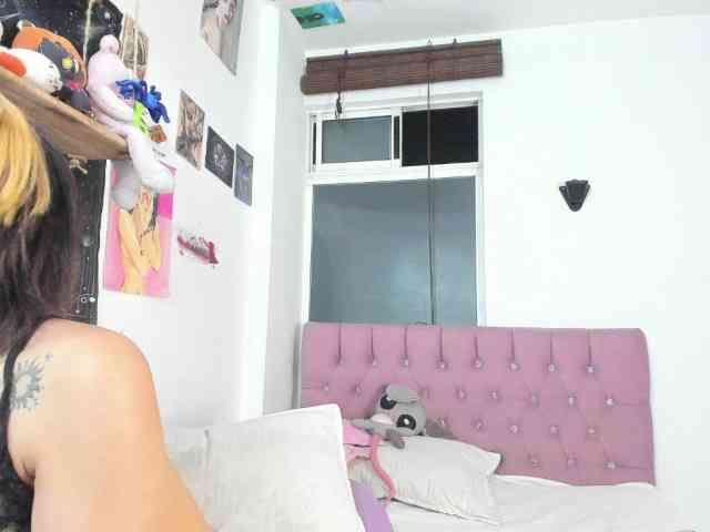 ronnetemiller webcam