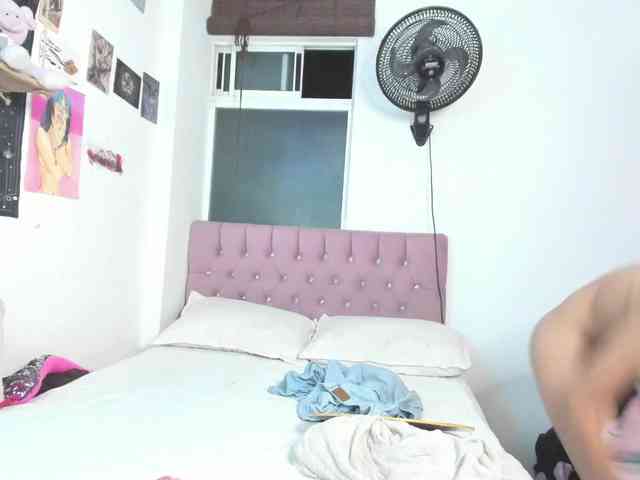 ronnetemiller webcam