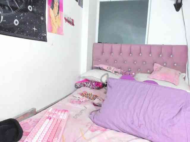 ronnetemiller webcam