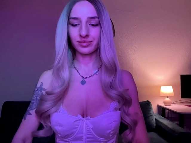 NoraMiru live cam on BongaCams