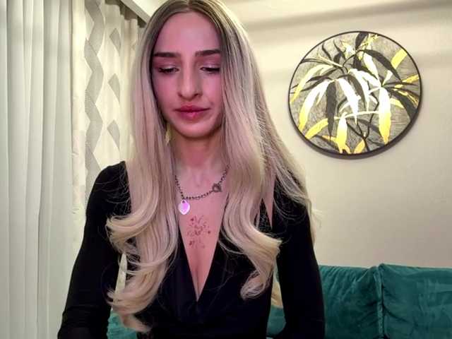 NoraMiru live cam on BongaCams