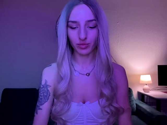 NoraMiru live cam on BongaCams