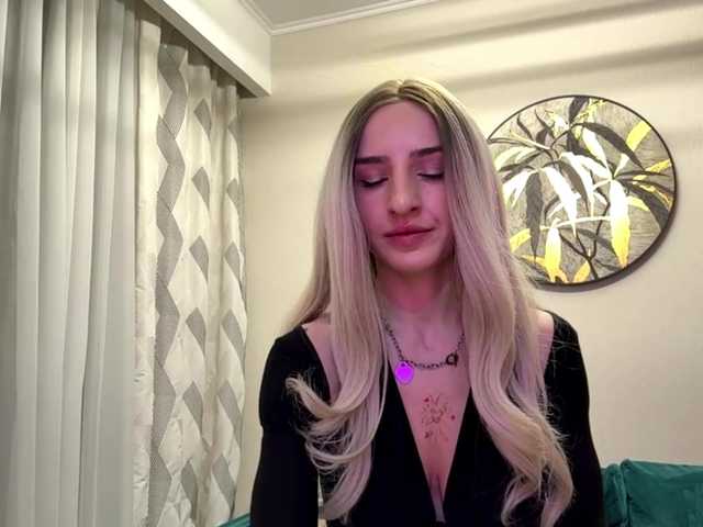 NoraMiru live cam on BongaCams