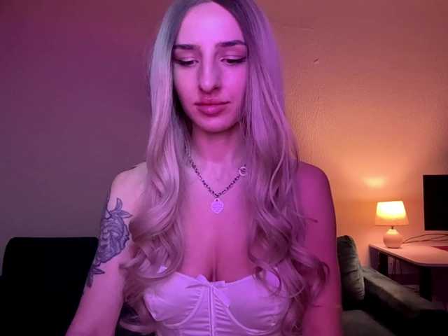 NoraMiru live cam on BongaCams