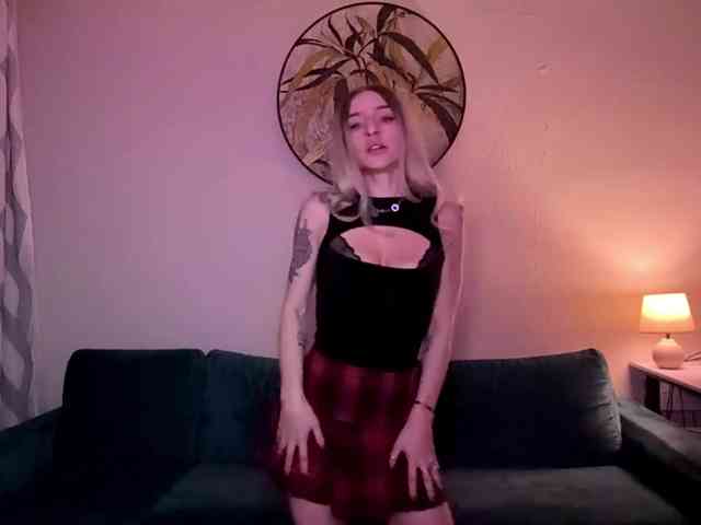 NoraMiru webcam
