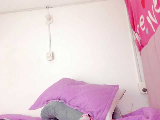 BrithanybunnyA19 webcam