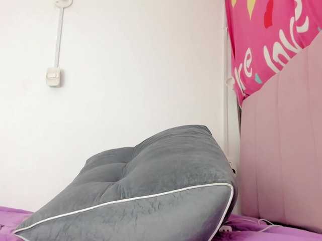 BrithanybunnyA19 webcam