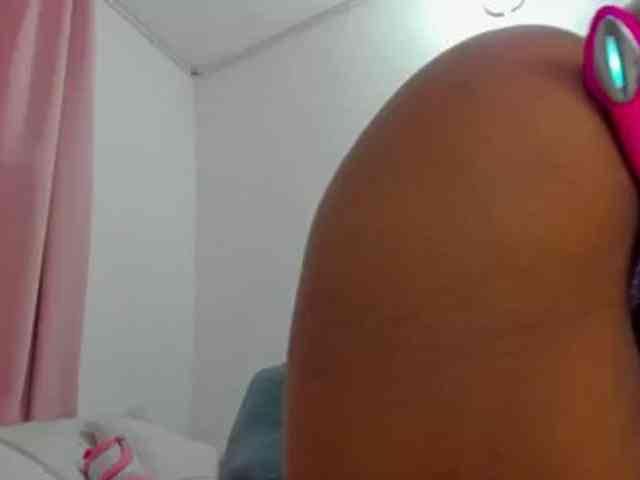 BrithanybunnyA19 webcam