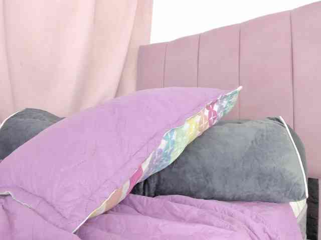 BrithanybunnyA19 webcam