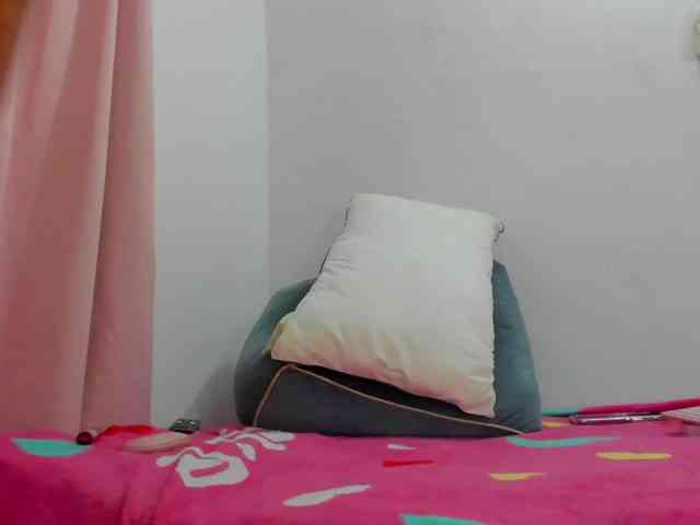 BrithanybunnyA19 webcam