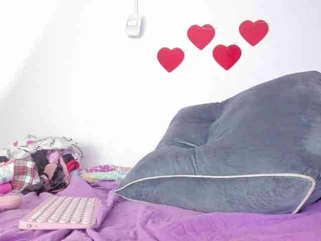BrithanybunnyA19 webcam