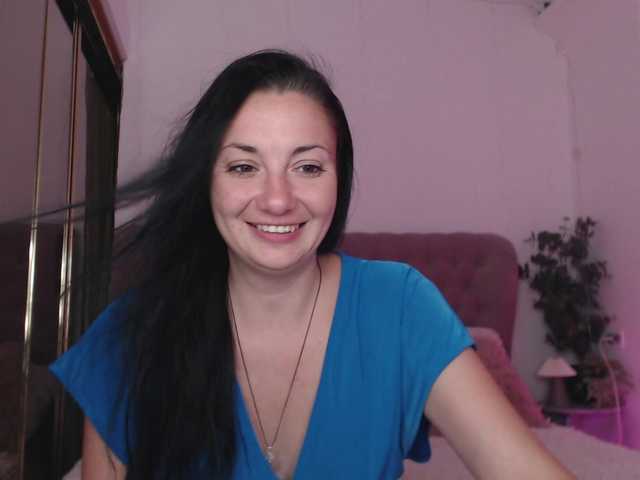 LadyyNoir live cam on BongaCams