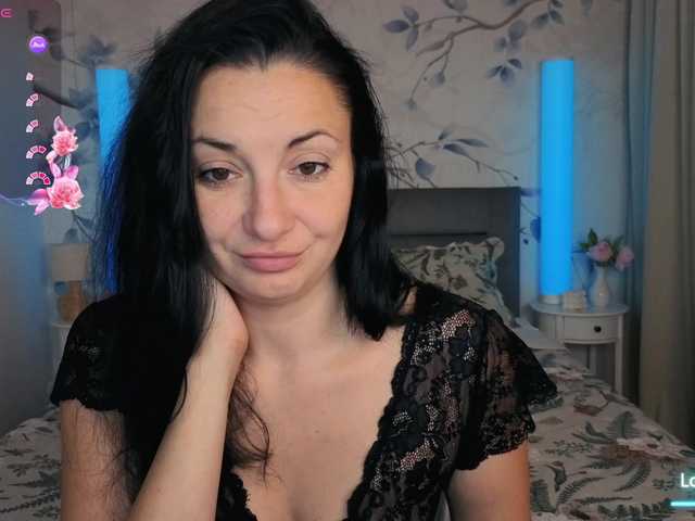 LadyyNoir live cam on BongaCams