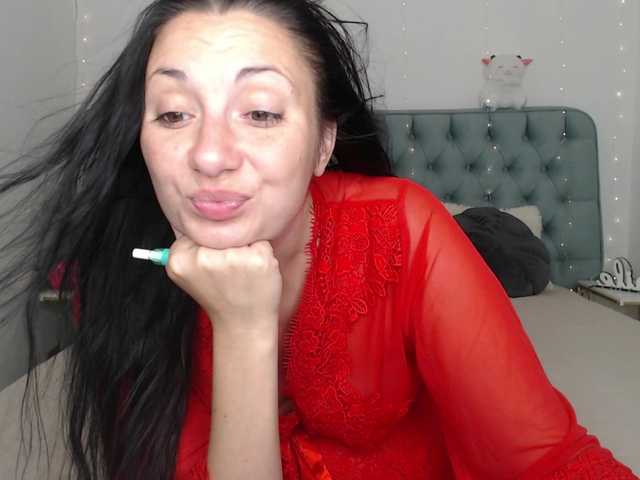 LadyyNoir live cam on BongaCams