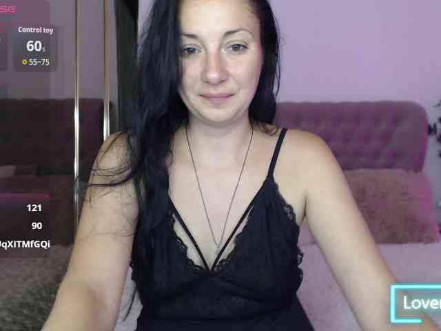 LadyyNoir webcam