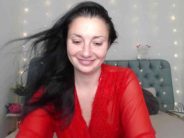 LadyyNoir Live Webcam on BongaCams