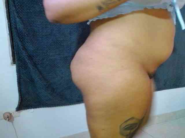 adrianandlady Sex Cam Show