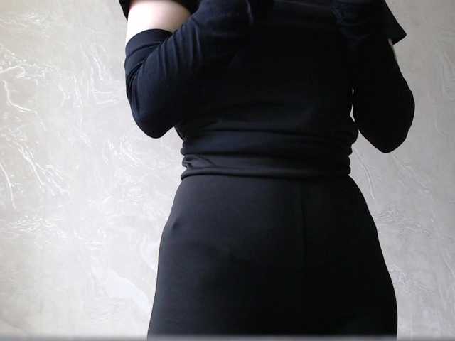 Karmilla live cam on BongaCams