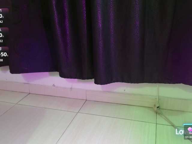 Scarrlett-wish live cam on BongaCams