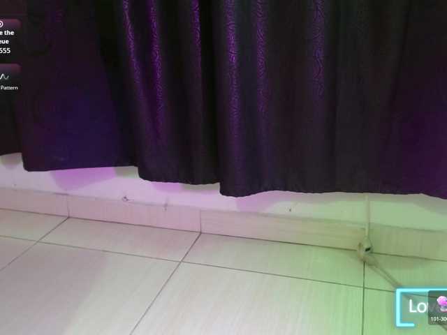 Scarrlett-wish live cam on BongaCams