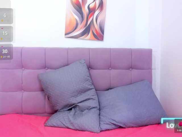 Scarrlett-wish live cam on BongaCams