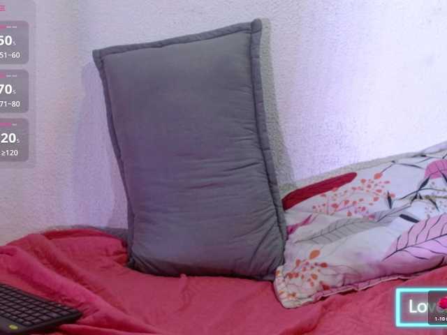 Scarrlett-wish live cam on BongaCams