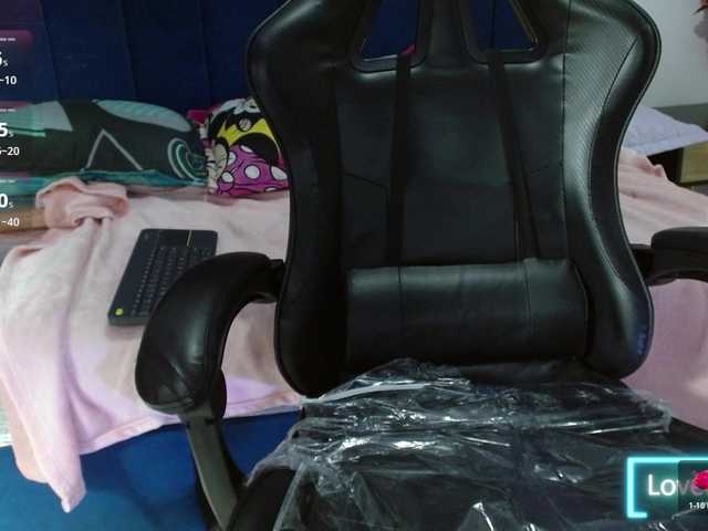 Scarrlett-wish live cam on BongaCams