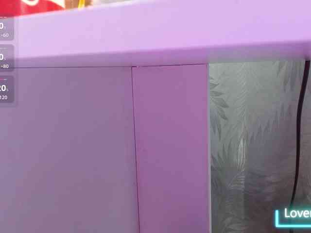 Scarrlett-wish Live Webcam on BongaCams