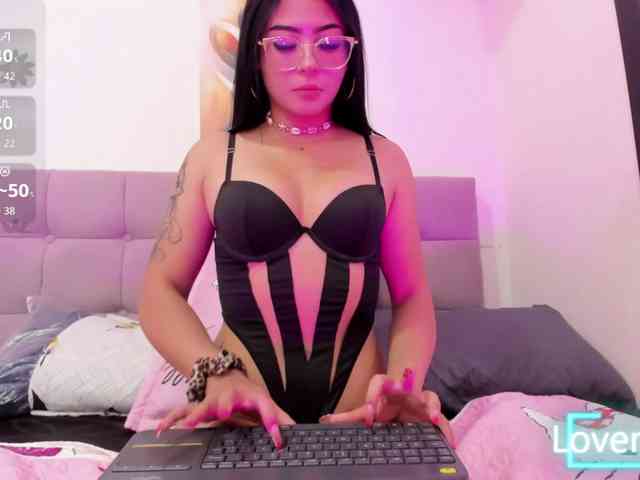 Scarrlett-wish webcam