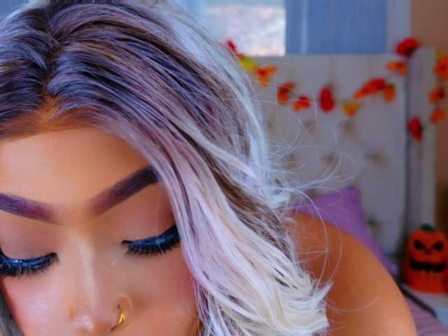 TiannahGlow live cam on BongaCams