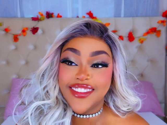 TiannahGlow