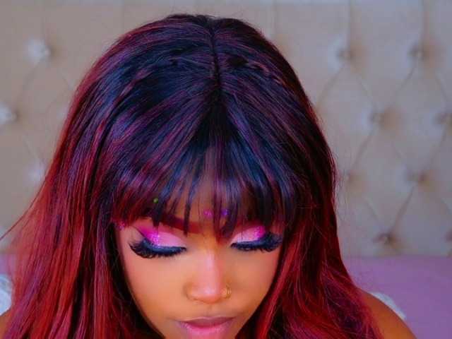 TiannahGlow