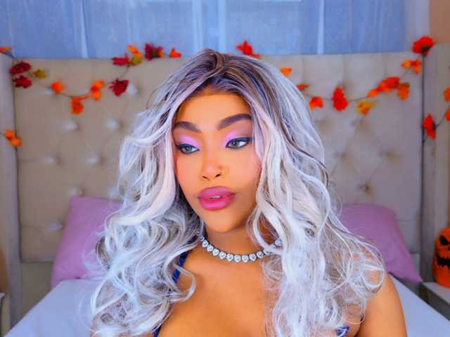 TiannahGlow