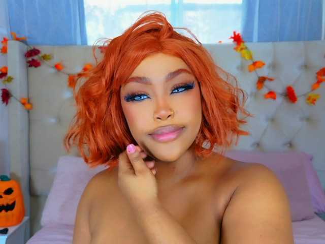TiannahGlow live cam on BongaCams