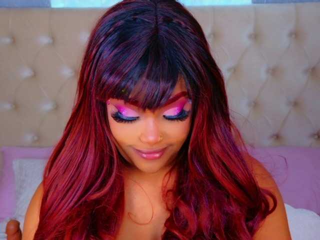 TiannahGlow