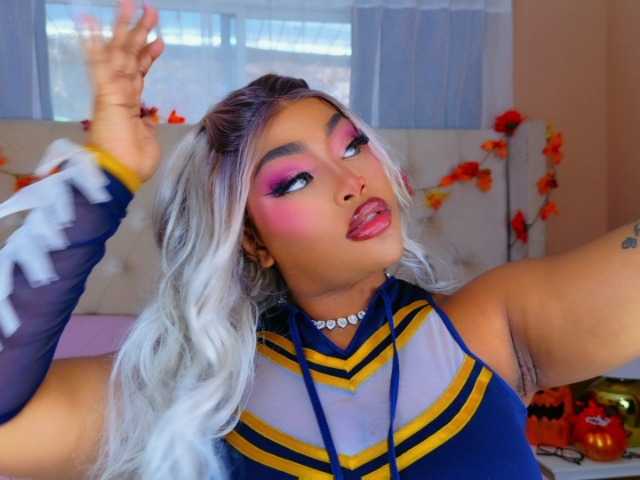 TiannahGlow